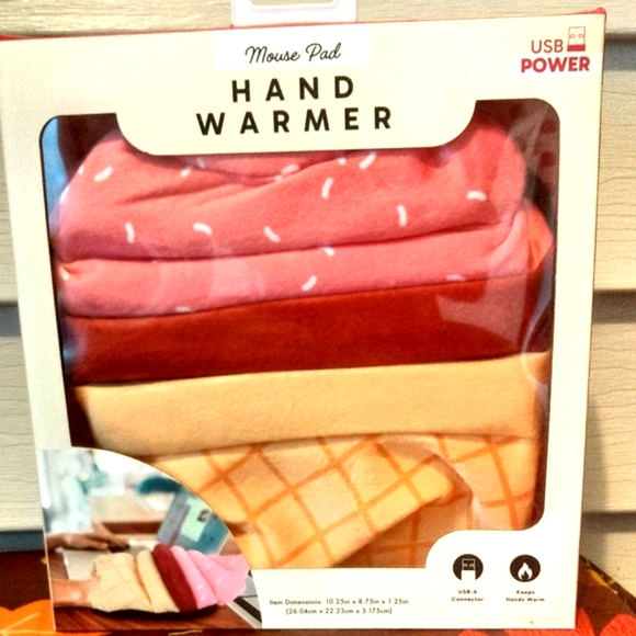Warm Mouse Pad - Pink and Cream For Those Cold Hands - Picture 2 of 7